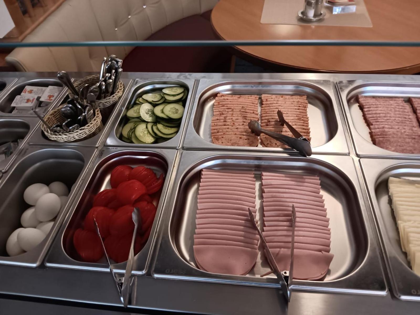 "Am Limes" Hotel 엔스 외부 사진